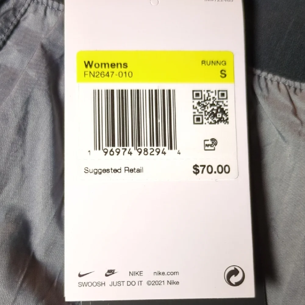 Nike Women's Silver and Black Reflective Trail Running Shorts - Picture 3 of 12